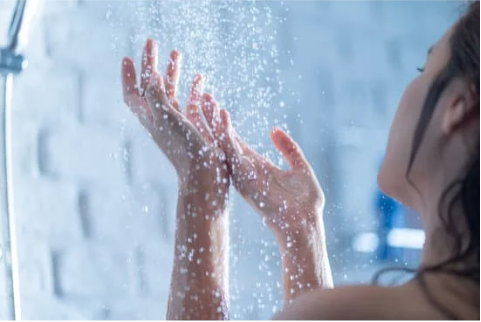 Bénéfices des douches froides sur la santé